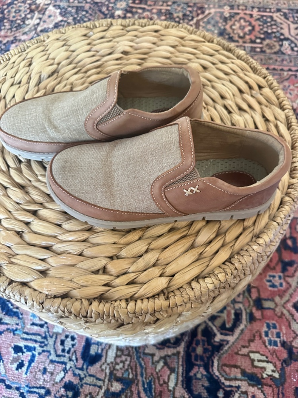 Born Boys Sawyer Perforated Double Gore Slip-On Loafers Size 5